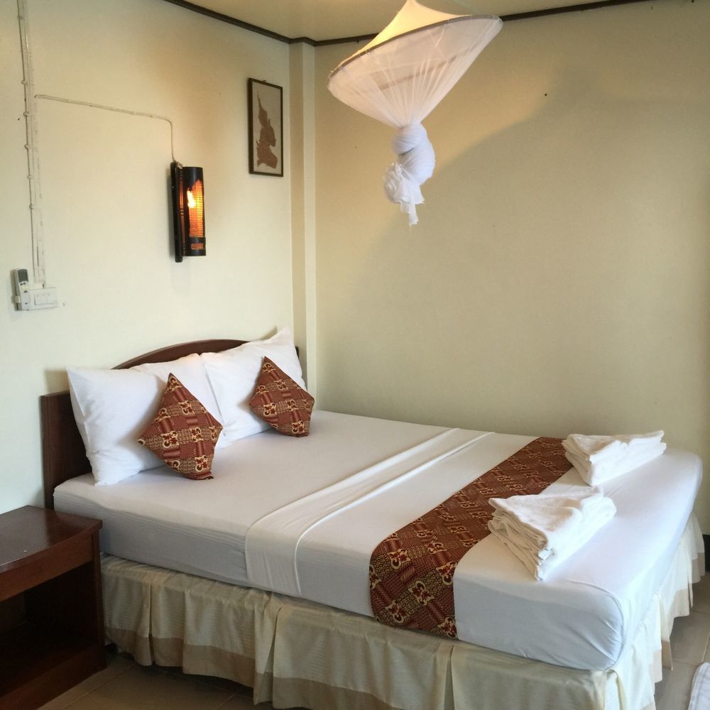 Bamboo Bay Resort Ко-Ланта Экстерьер фото